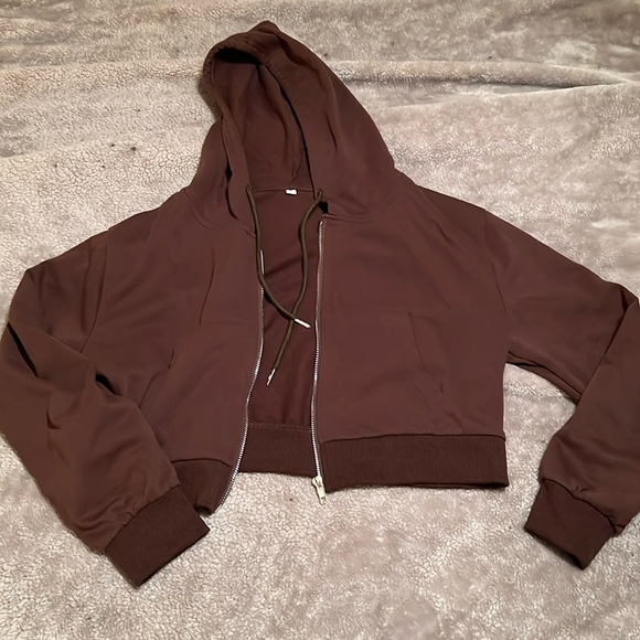 Cropped zip up hoodie - Picture 1 of 5